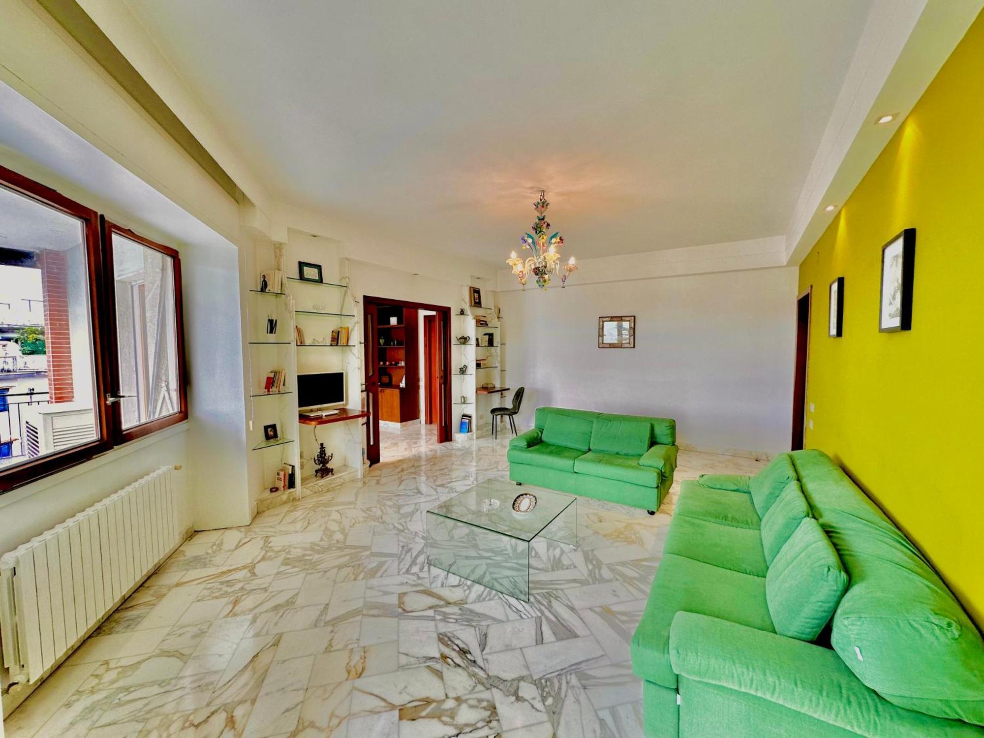Roof And Sky Sorrento Center Suite Екстер'єр фото